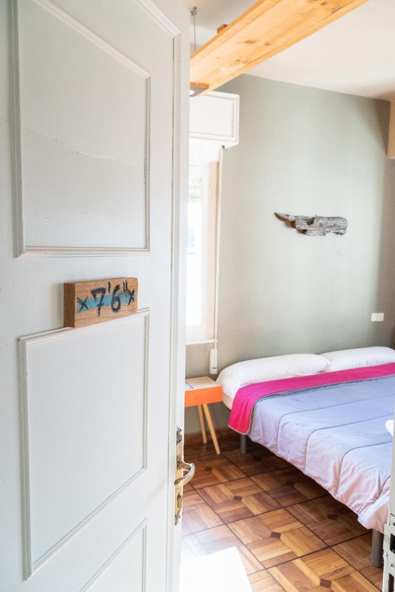 Carving Surf Hostel Сан-Эстебан-де-Правия Экстерьер фото