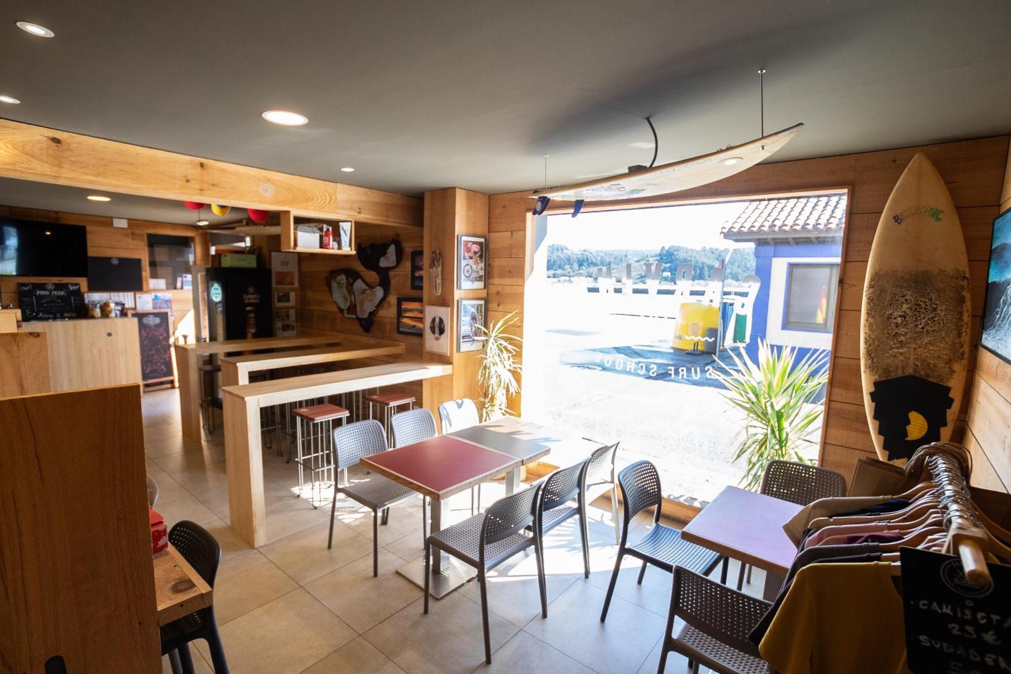 Carving Surf Hostel Сан-Эстебан-де-Правия Экстерьер фото