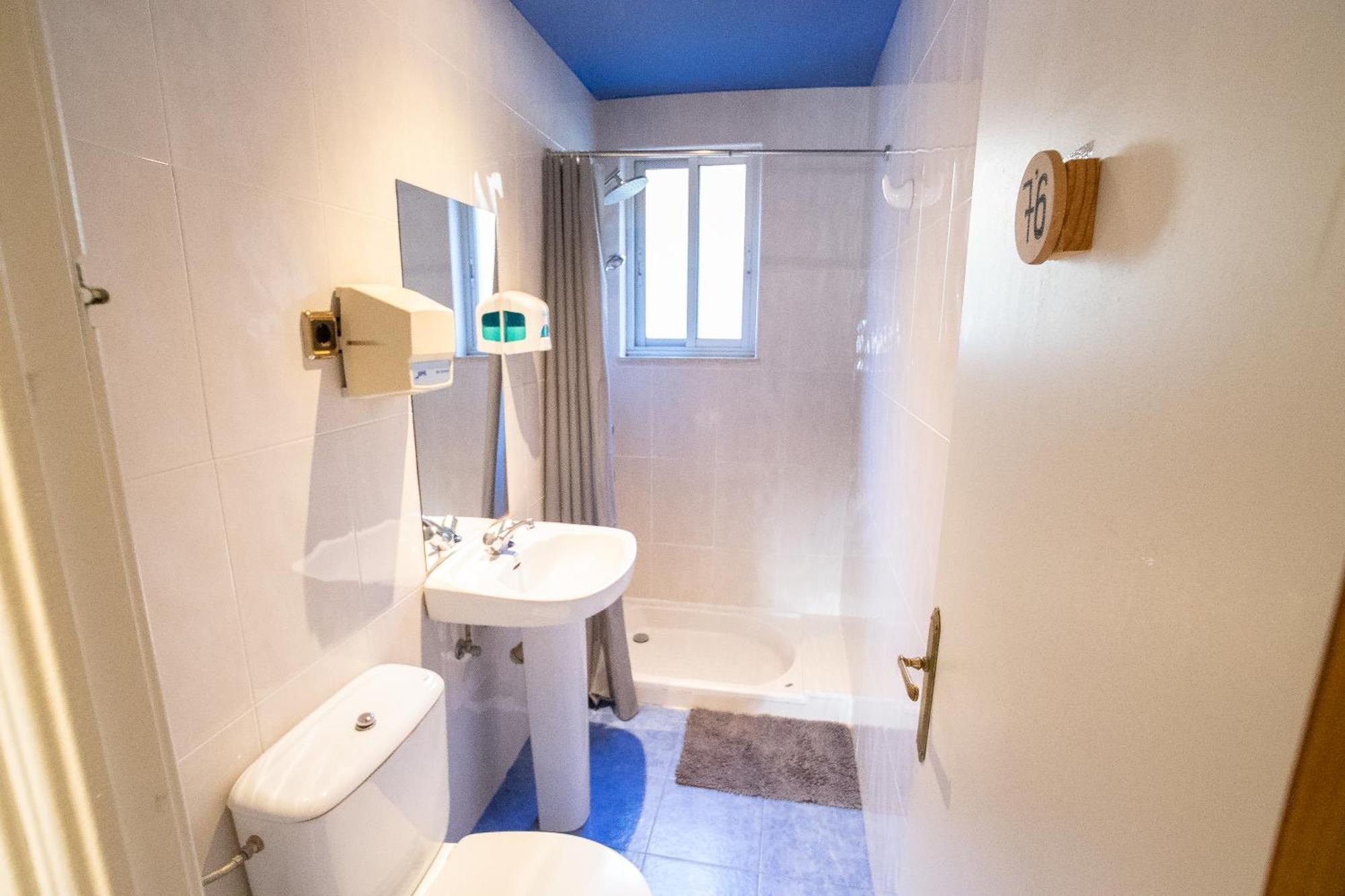 Carving Surf Hostel Сан-Эстебан-де-Правия Экстерьер фото