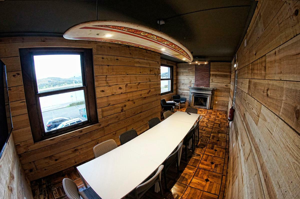 Carving Surf Hostel Сан-Эстебан-де-Правия Экстерьер фото
